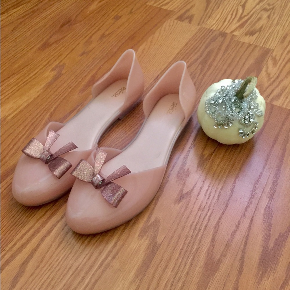 TAKING TO CONSIGNMENT SHOP TOMORROW Melissa Pink